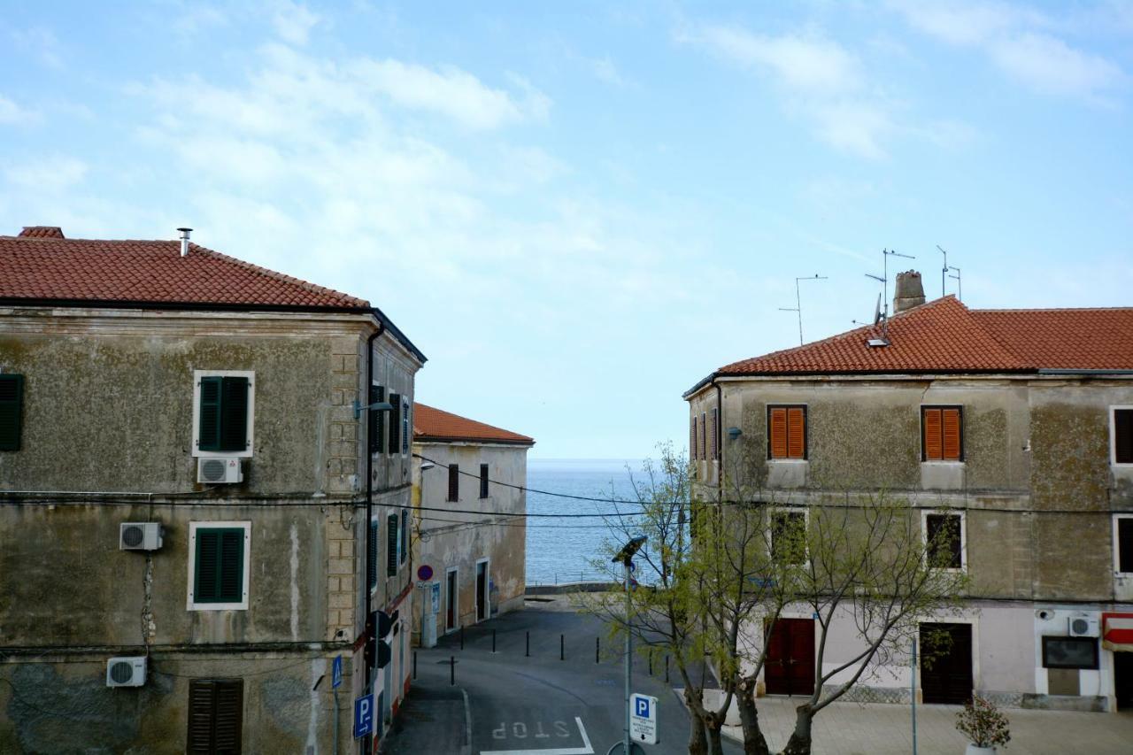Apartamento La Piazza Umag Exterior foto